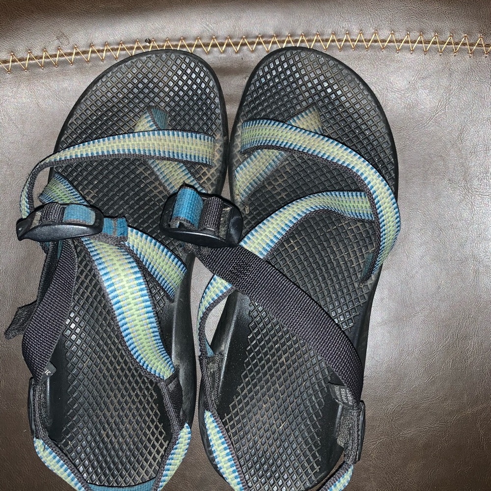Size 8 Chacos